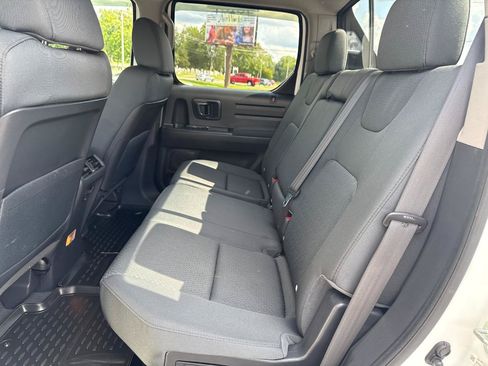 Used 2014 Honda Ridgeline Sport image 23