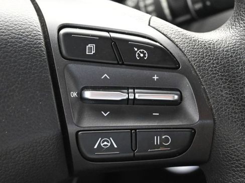 Used 2023 Hyundai Kona SEL FWD image 28