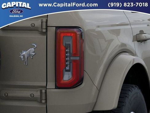 New 2025 Ford Bronco Outer Banks image 23
