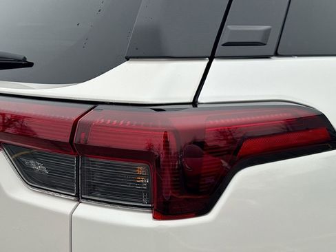 New 2026 Subaru Outback Limited AWD/4WD image 34
