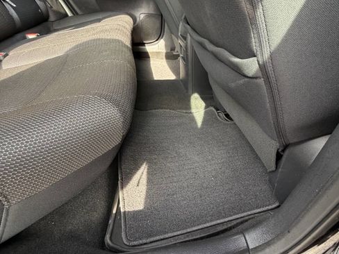 Used 2013 Nissan Sentra S image 32