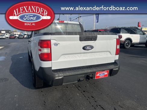 New 2025 Ford Maverick XLT image 6