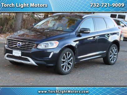 Used 2017 Volvo XC60 T6 Dynamic w/ Climate Package
