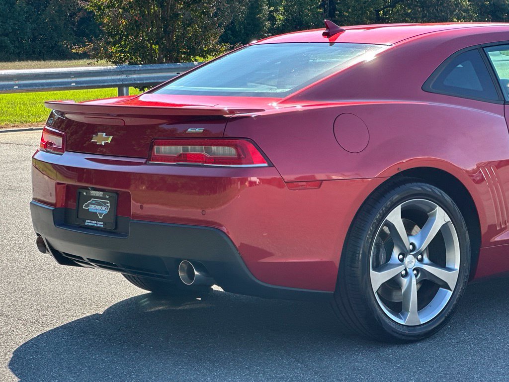 Used 2014 Chevrolet Camaro SS w/ RS Package RWD image 35