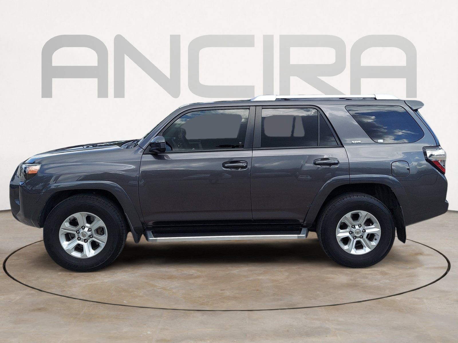 Used 2018 Toyota 4Runner SR5 RWD image 7