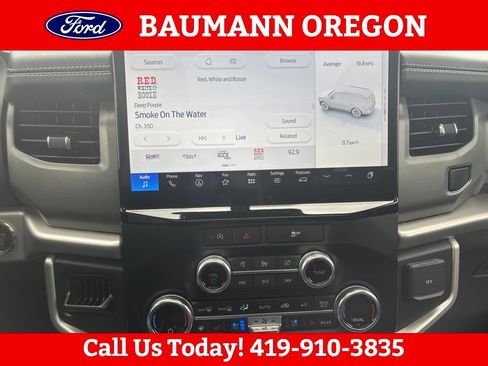 Used 2023 Ford Expedition XLT AWD/4WD image 25