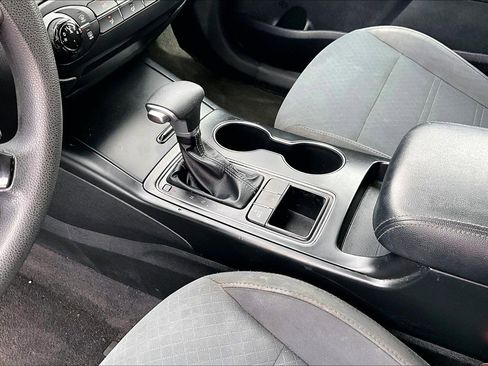 Used 2019 Kia Sorento FWD image 10