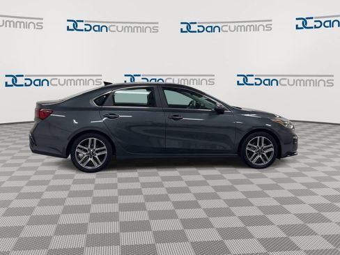 Used 2021 Kia Forte EX FWD image 9