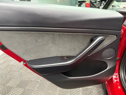 Used 2023 Tesla Model 3 Standard Range RWD image 39