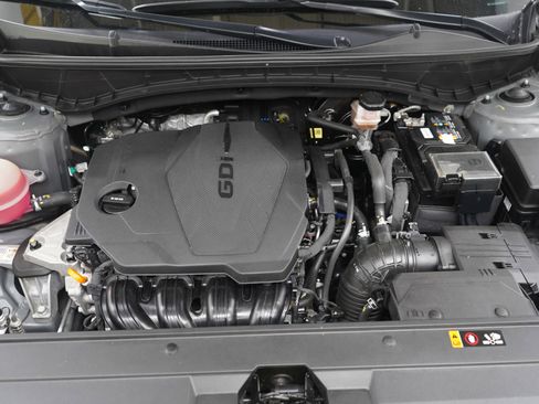 Certified 2024 Hyundai Santa Cruz SE AWD/4WD image 27