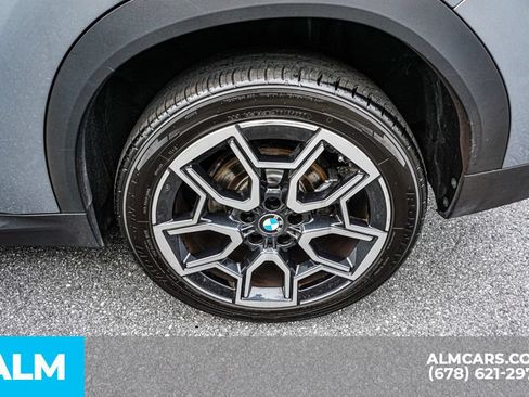 Used 2025 BMW X2 xDrive28i AWD/4WD image 17