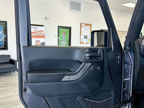 Used 2016 Jeep Wrangler Unlimited Sport AWD/4WD image 14