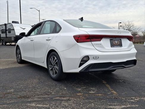 Used 2023 Kia Forte LXS image 21