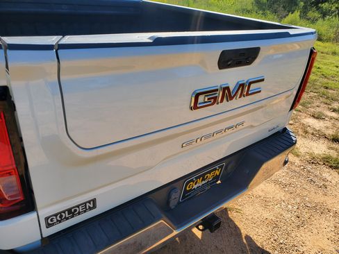 Used 2021 GMC Sierra 1500 SLT w/ SLT Convenience Package image 10