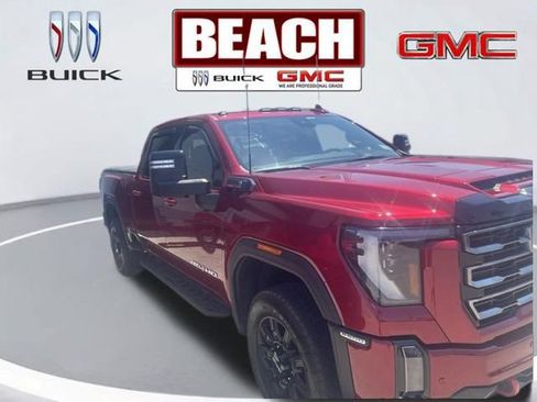 Used 2024 GMC Sierra 2500 AT4 w/ AT4 Preferred Package AWD/4WD image 3