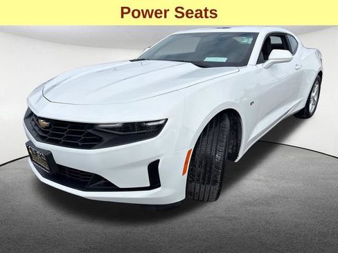 Certified 2024 Chevrolet Camaro LT RWD image 6
