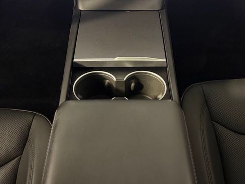 Used 2024 Tesla Model 3 Standard Range RWD image 19