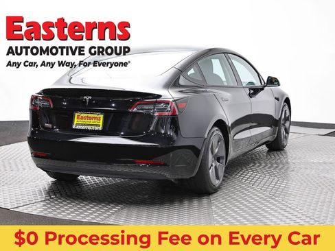Used 2023 Tesla Model 3 Standard Range RWD image 5
