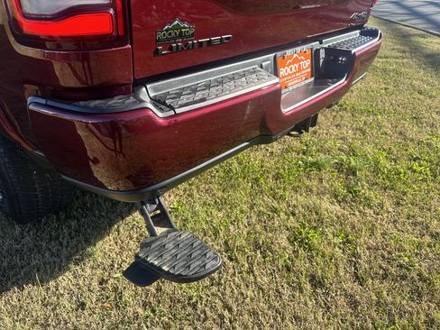 Used 2021 RAM 2500 Limited image 21