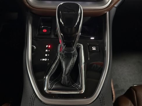 Used 2020 Subaru Outback Touring image 37