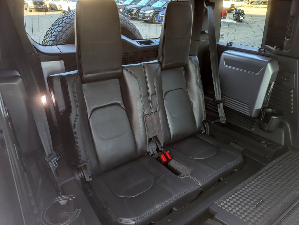 Used 2020 Land Rover Defender 110 X AWD/4WD image 46