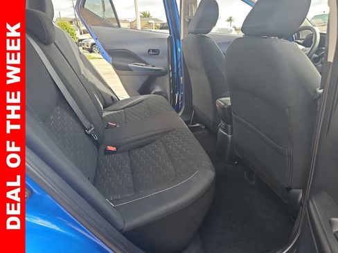 Used 2021 Nissan Kicks S image 11