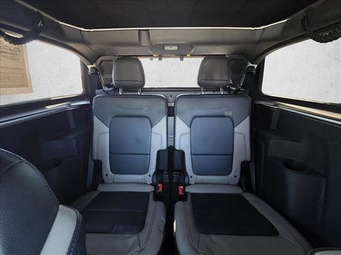 Used 2023 Ford Bronco Wildtrak image 17