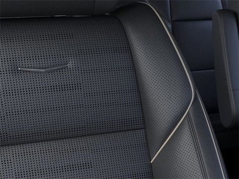 New 2026 Cadillac Escalade ESV Luxury w/ LPO, Floor Liner Package image 21