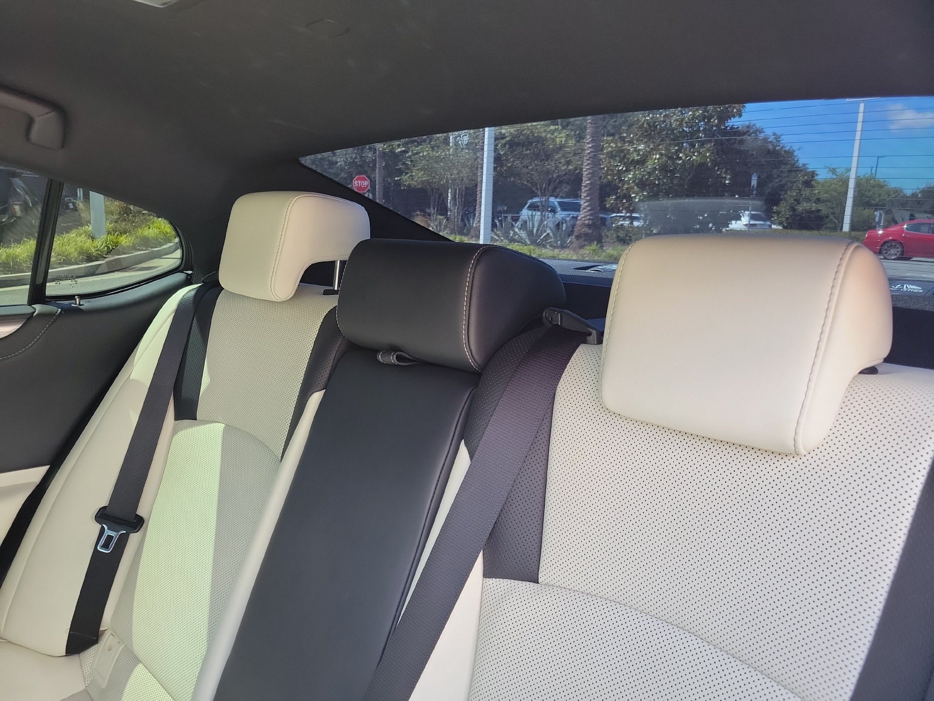 Used 2021 Lexus ES 350 F Sport w/ Special Edition FWD image 18