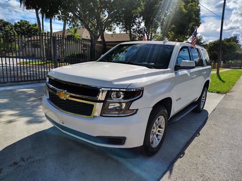 Used 2018 Chevrolet Tahoe LT image 4