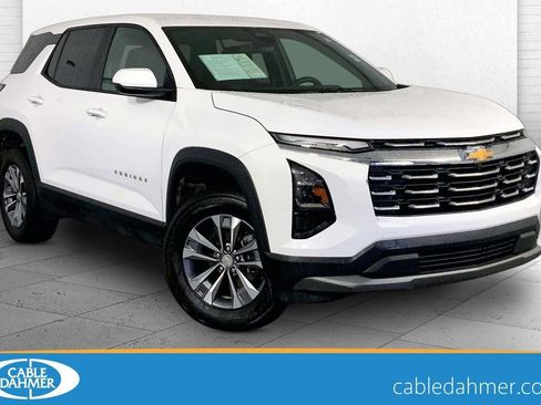 Used 2026 Chevrolet Equinox LT FWD image 1