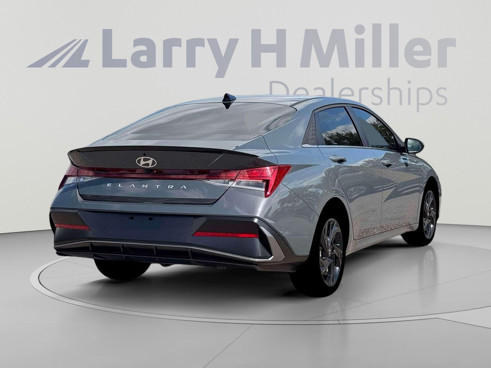 New 2026 Hyundai Elantra SEL Sport Premium FWD image 7