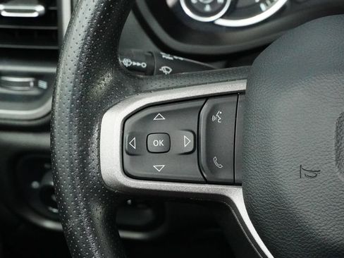 Used 2024 RAM 2500 Tradesman w/ Chrome Appearance Group image 23