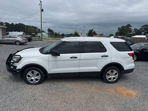 Used 2017 Ford Explorer 4WD Police Interceptor image 4