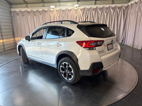 Used 2021 Subaru Crosstrek 2.0i AWD/4WD image 5
