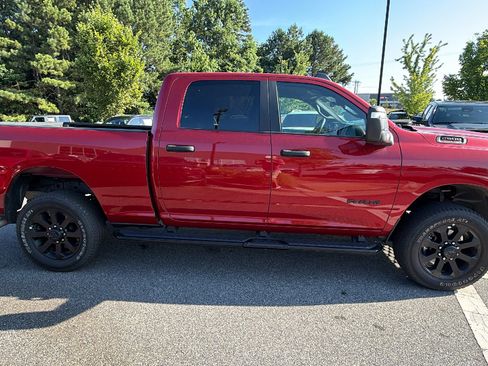 Used 2026 RAM 2500 Big Horn AWD/4WD image 7