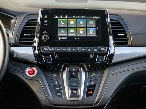 Used 2023 Honda Odyssey EX-L image 13