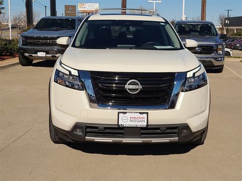 Certified 2023 Nissan Pathfinder SL w/ SL Premium Package image 5