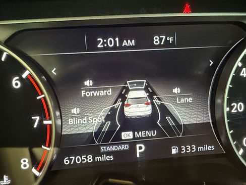 Used 2024 Nissan Rogue S FWD image 32