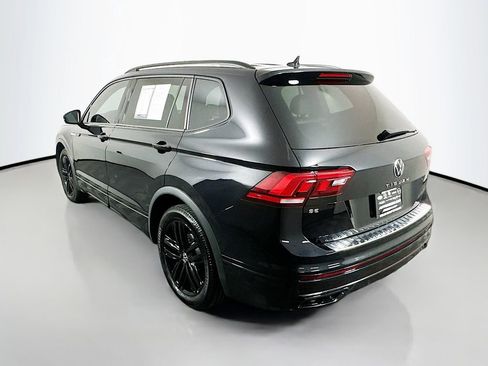 Used 2022 Volkswagen Tiguan SE R-Line image 5