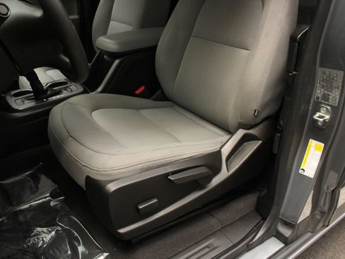 Used 2019 GMC Canyon W/T w/ Convenience Package RWD image 17