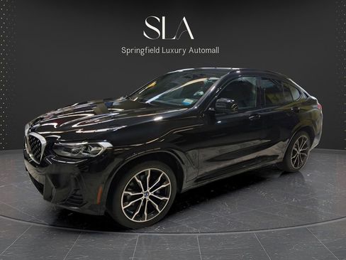 Used 2022 BMW X4 xDrive30i AWD/4WD image 4