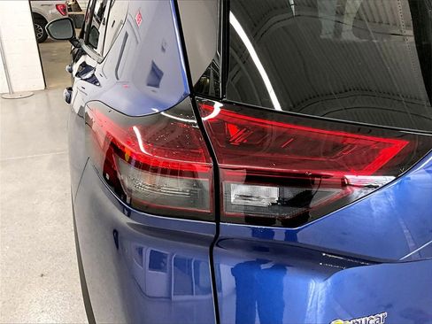 Used 2023 Nissan Rogue SL image 31