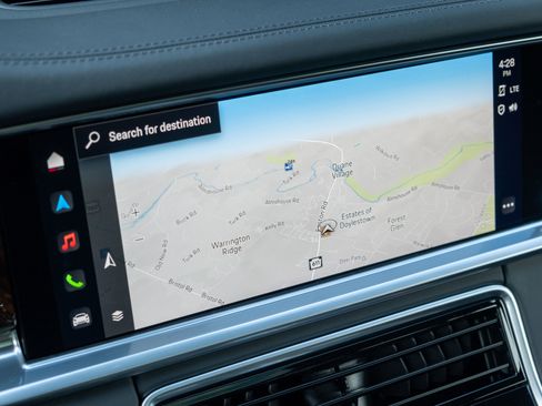 Certified 2023 Porsche Panamera AWD/4WD image 36