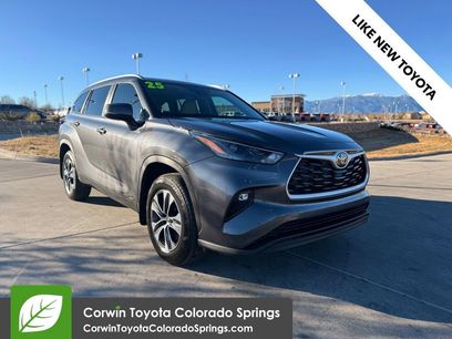 Used 2025 Toyota Highlander XLE