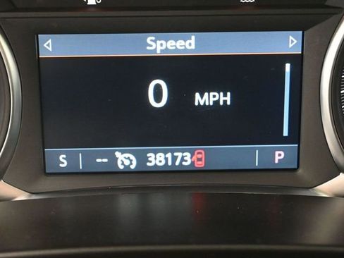 Used 2025 Chevrolet Blazer LT image 34