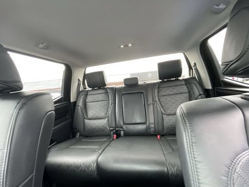 Used 2023 Toyota Tundra SR5 w/ SR5 Premium Package AWD/4WD image 20