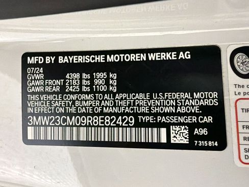 Certified 2024 BMW 230i Coupe w/ Convenience Package RWD image 18