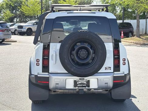 Used 2023 Land Rover Defender 110 S AWD/4WD image 12