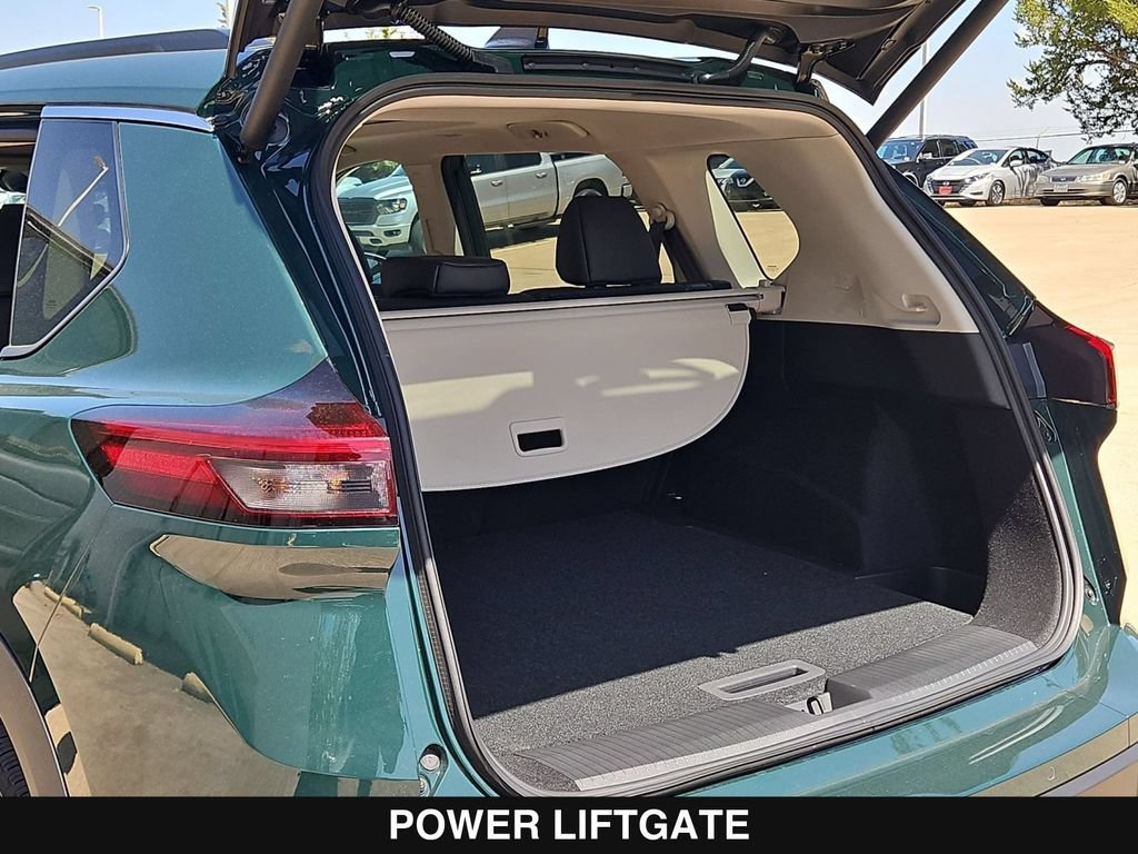 New 2026 Nissan Rogue Dark Armor FWD image 27
